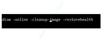 Den Befehl dism /online /cleanup-image /restorehealth in der Kommandozeile eingeben