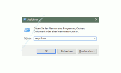 Windows 10 Tutorial - Den Super-Admin Modus freischalten - Eingabe des Befehl secpol.msc im Ausführen Fenster 